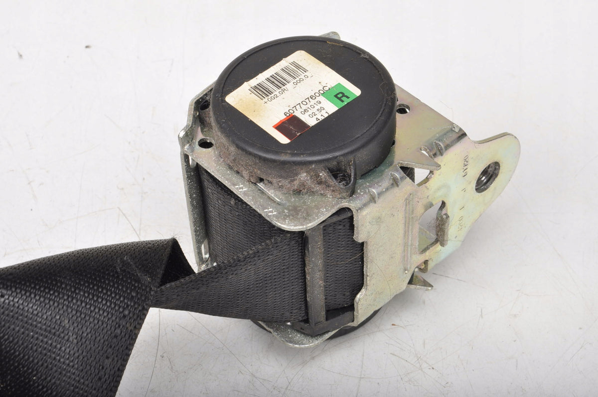 OPEL CORSA D SEAT BELT RIGHT FRONT 3D 13262567