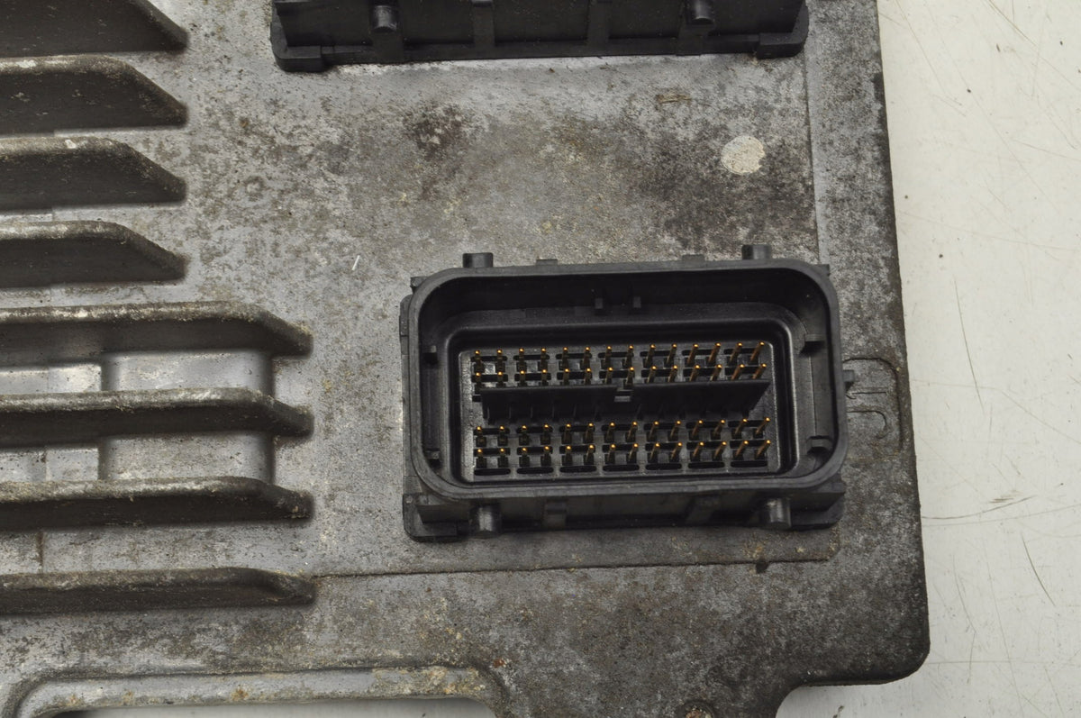OPEL CORSA E CORSA D 1.4 16V 100KM COMPUTER ENGINE DRIVER 55595969
