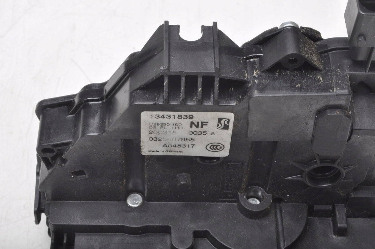 OPEL CORSA E DOOR LOCK LEFT FRONT 13431839