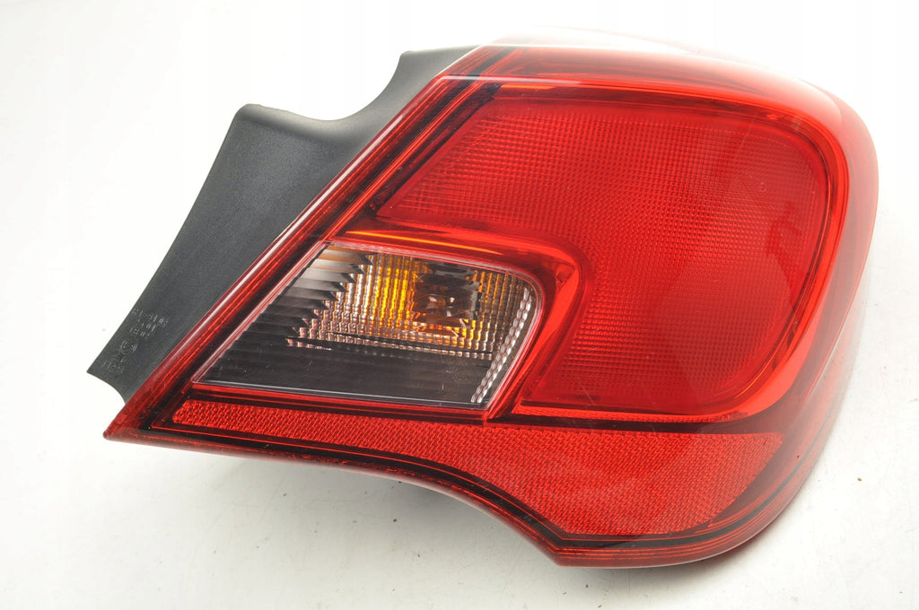 OPEL CORSA E LAMP RIGHT REAR 39012628