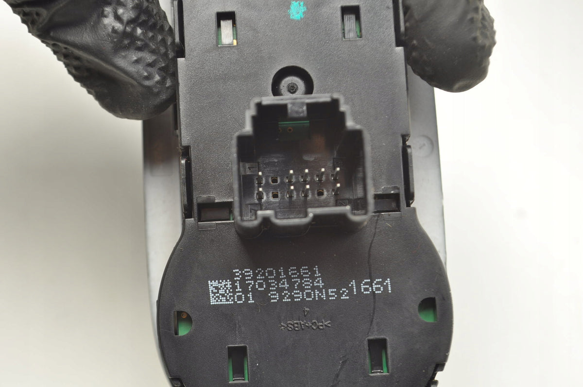 OPEL CORSA F 39201661 LIGHT SWITCH