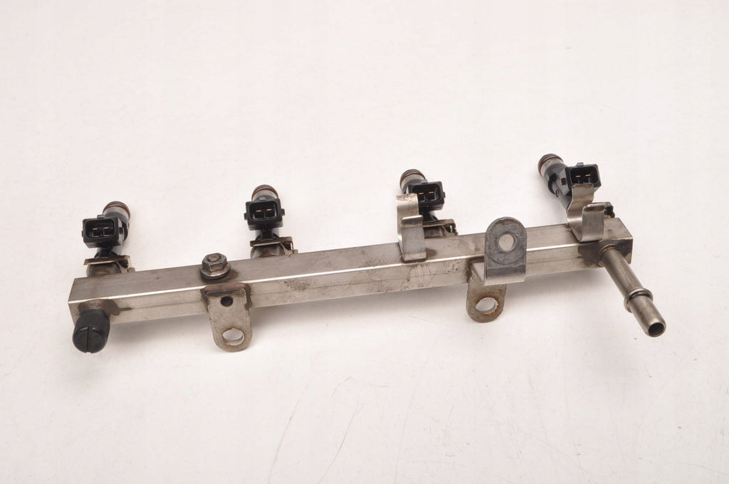 OPEL INSIGNIA A 1.4 T INJECTION RAIL INJECTION 55565971 0280158205