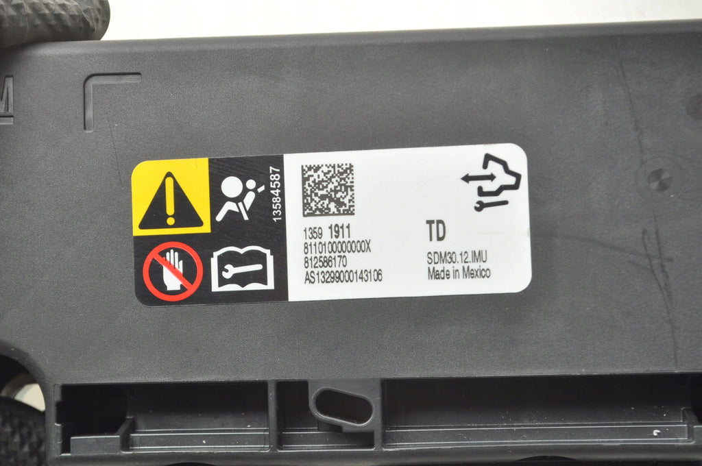 OPEL INSIGNIA AND AIRBAG SENSOR 13591911