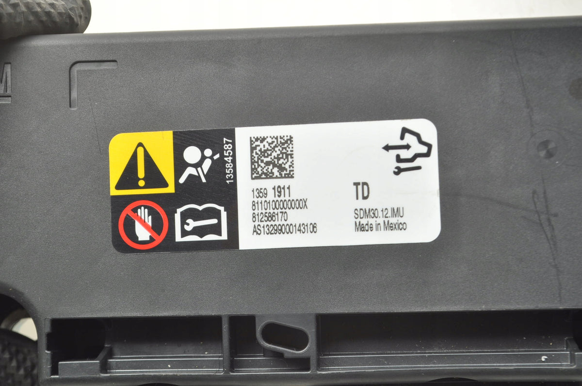 OPEL INSIGNIA AND AIRBAG SENSOR 13591911