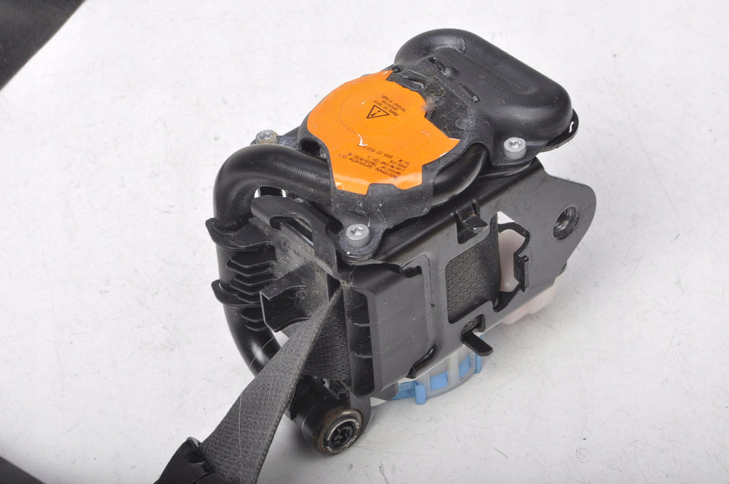 OPEL INSIGNIA AND BELT RIGHT FRONT 20951977