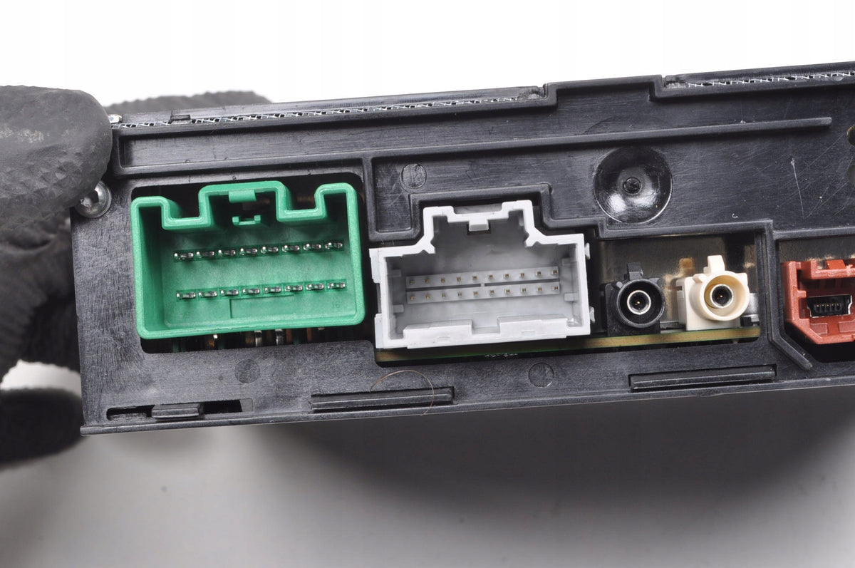 OPEL INSIGNIA AND CONTROLLER NAVIGATION MODULE 13482919
