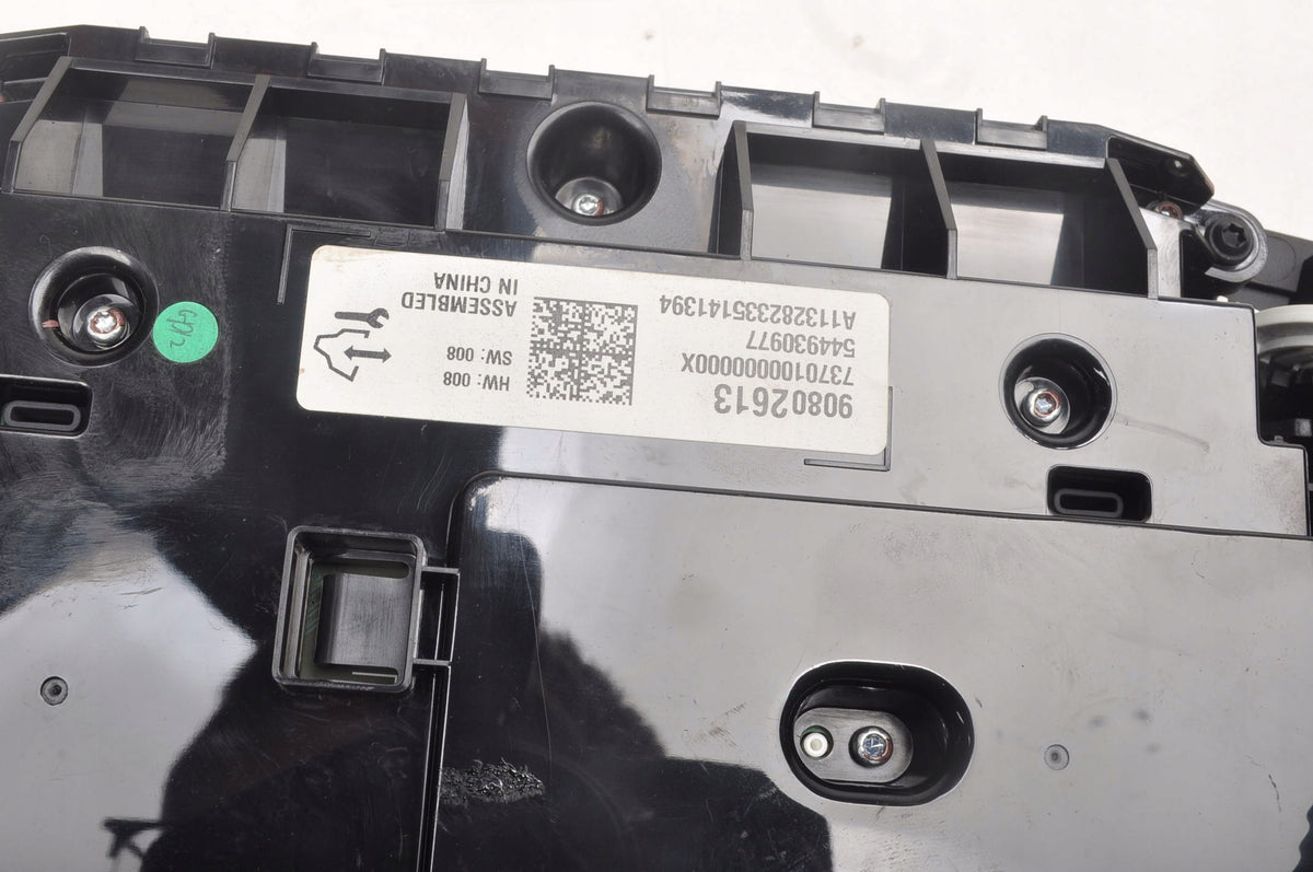 OPEL INSIGNIA AND RADIO PANEL 90802613 LIFT