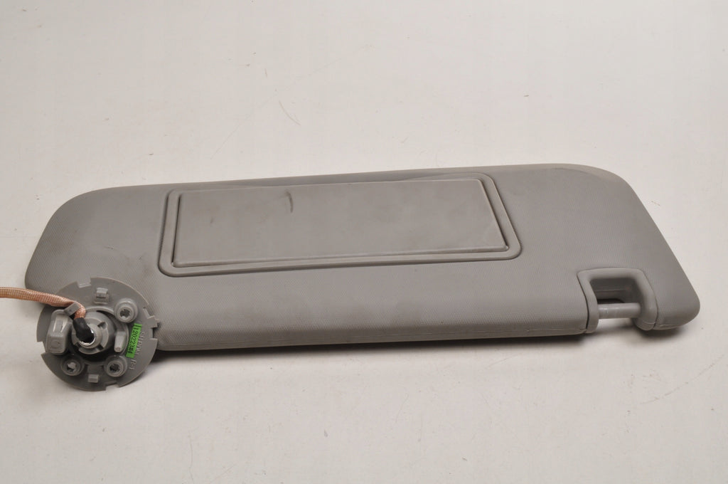 OPEL INSIGNIA AND SUNFLOWER COVER RIGHT
