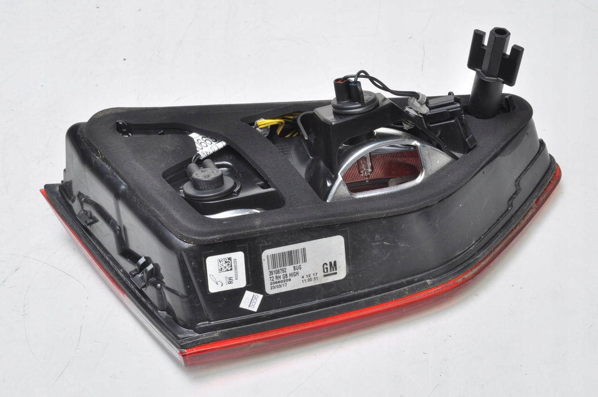 OPEL INSIGNIA B LAMP RIGHT REAR FLAP 39108792