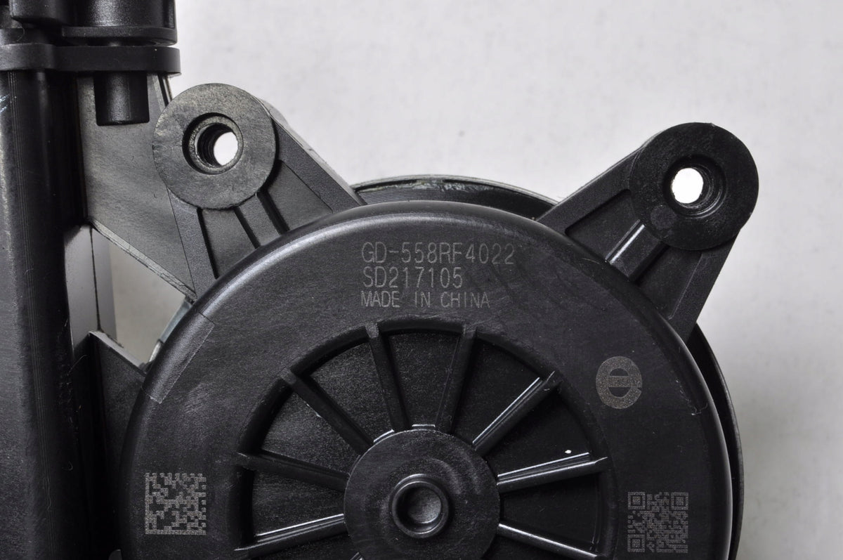 OPEL INSIGNIA II B WINDSCREEN MOTOR 558RF4022 HB