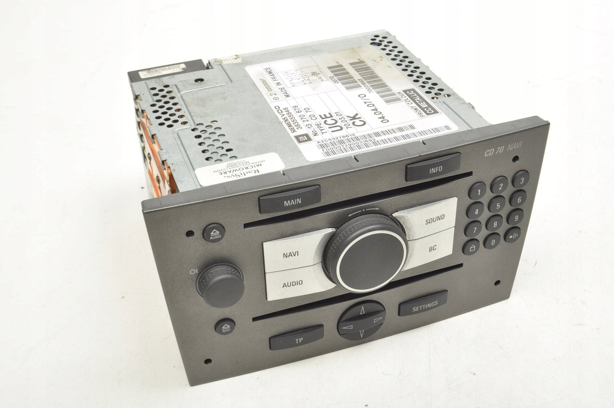 OPEL MERIVA A SIGNUM C RADIO 13270679 CD70 NAVI