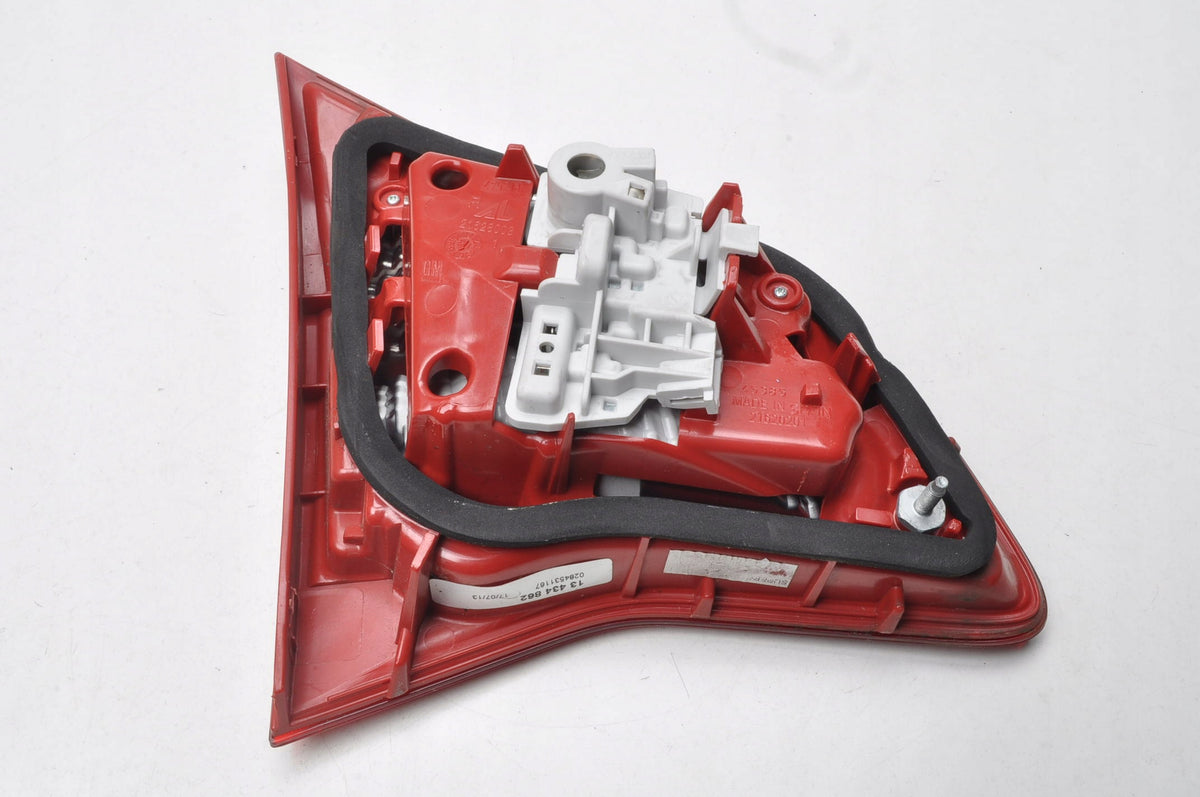 OPEL MERIVA B LAMP RIGHT REAR FLAP 13434862