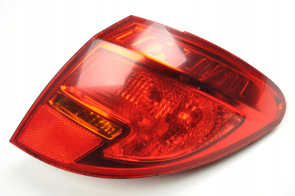 OPEL MERIVA II B REAR RIGHT LAMP 13253628
