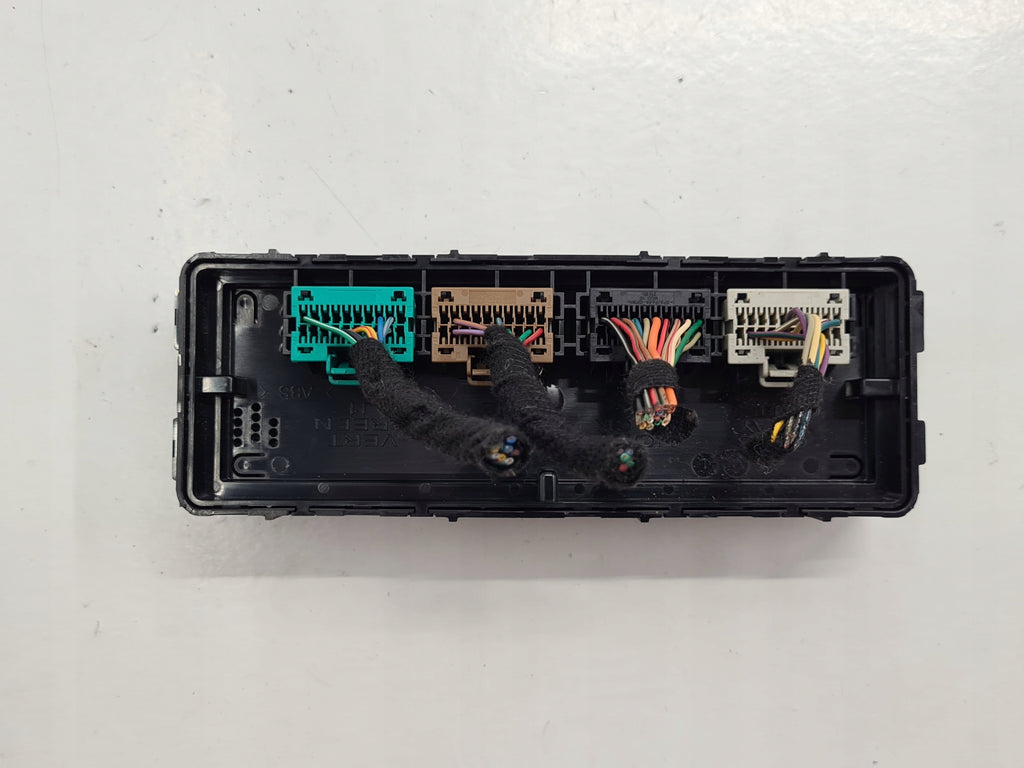 OPEL MOCHA A AND AIR CONDITIONING CONTROLLER 13586724
