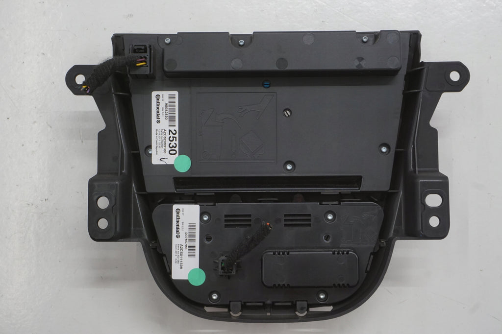 OPEL MOCHA AND AIR CONDITIONING RADIO PANEL NAVI 600 20765760 9505230