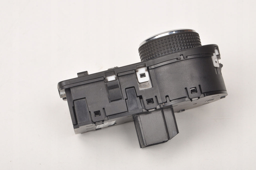 OPEL MOCHA AND LIGHT SWITCH 95297440