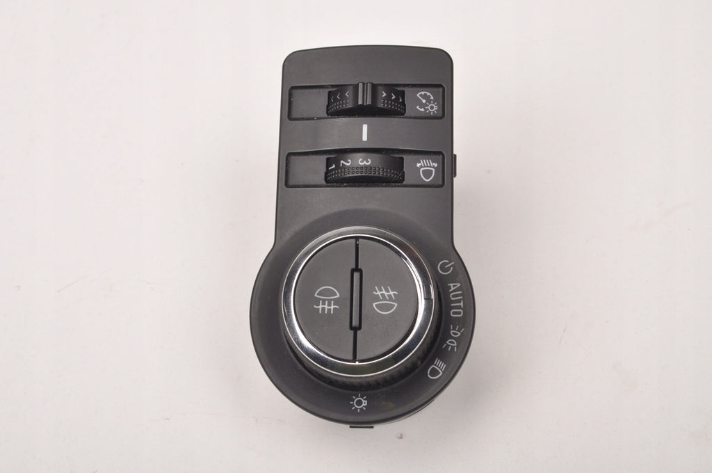 OPEL MOCHA AND LIGHT SWITCH 95297440