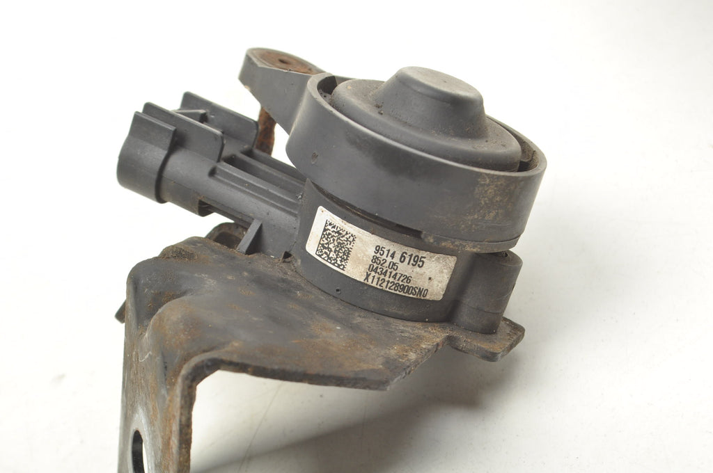 OPEL MOCHA AND XENON LEVELING SENSOR 95146195