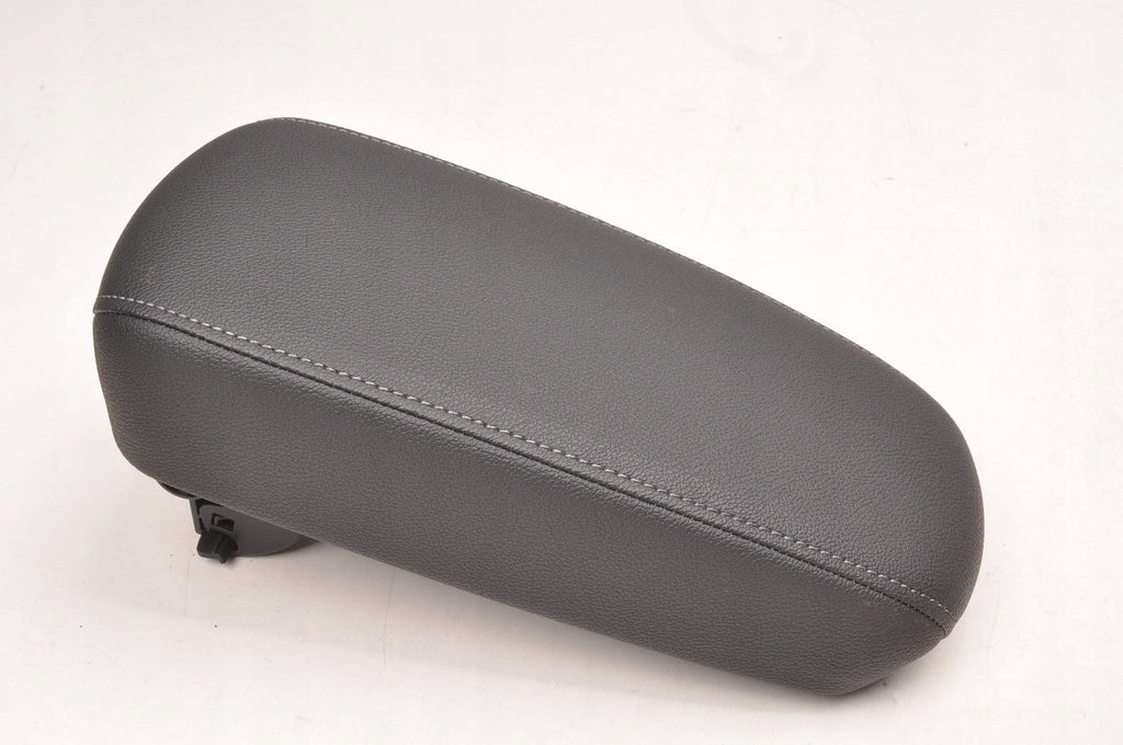 OPEL MOCHA B LIFT ARMREST LEATHER