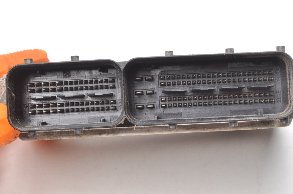 OPEL SIGNUM 1.9 CDTI 150 KM COMPUTER ENGINE CONTROLLER 55193967