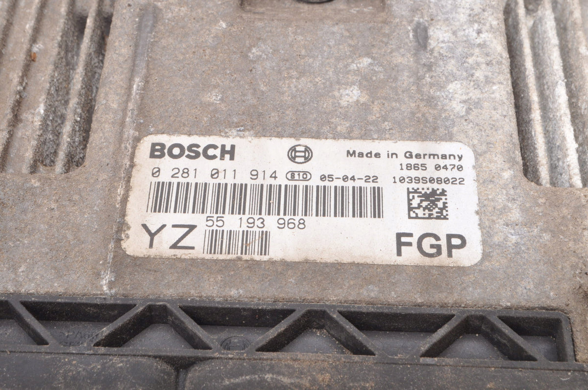 OPEL SIGNUM C 1.9 CDTI 120KM COMPUTER ENGINE DRIVER 55193968