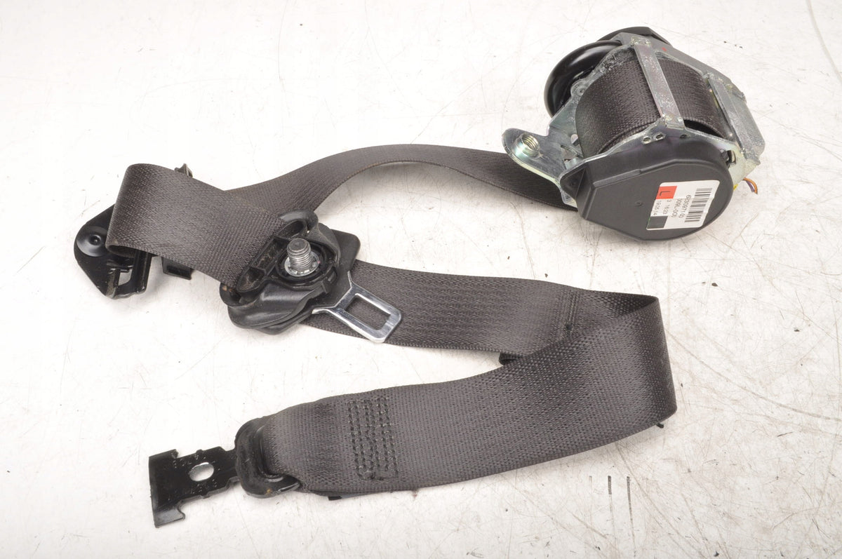 OPEL ZAFIRA C III BELT LEFT FRONT 623097100