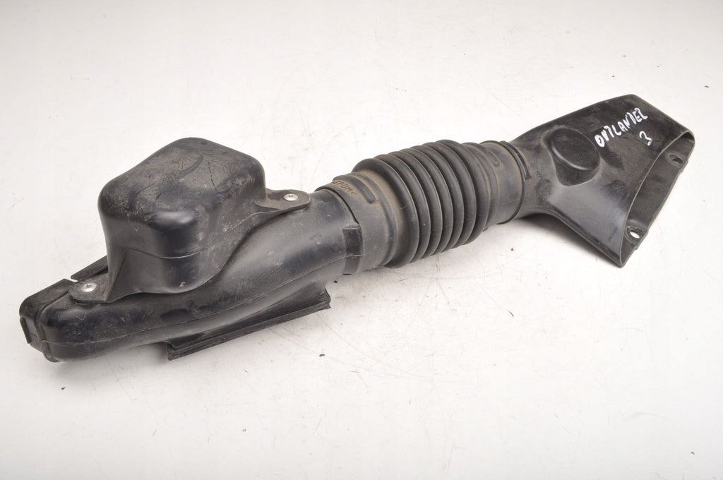 OUTLANDER III AIR INTAKE PIPE 1505A661