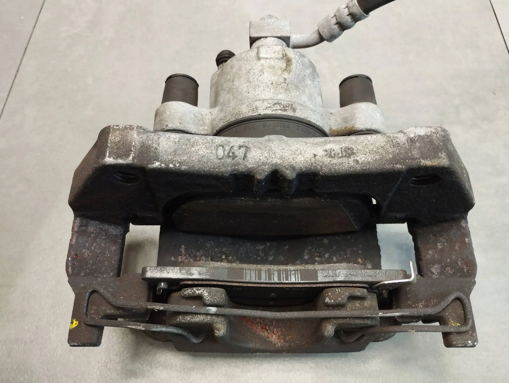 Opel Astra K 1.6 CDTI CLAMP LEFT FRONT 39031260