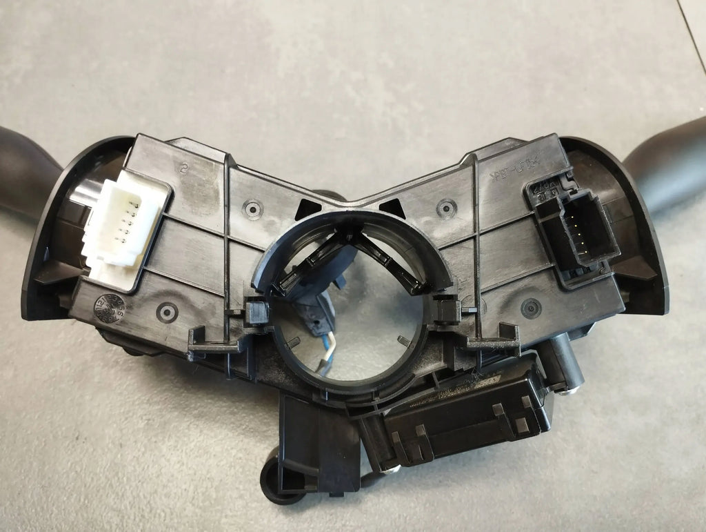 Opel Astra K SPIDER BROKEN SWITCH