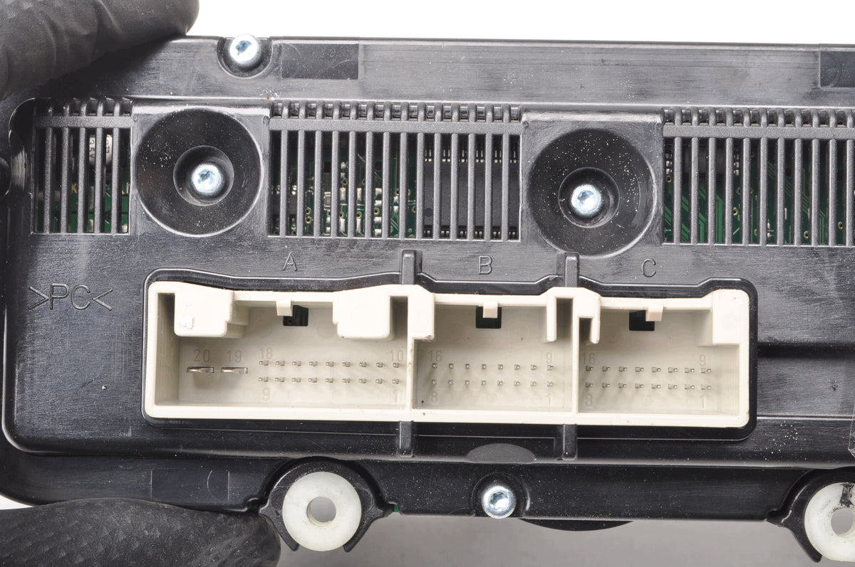 PANEL AIR CONDITIONING SWITCH VOLKSWAGEN PASSAT B6 3C0907044AT