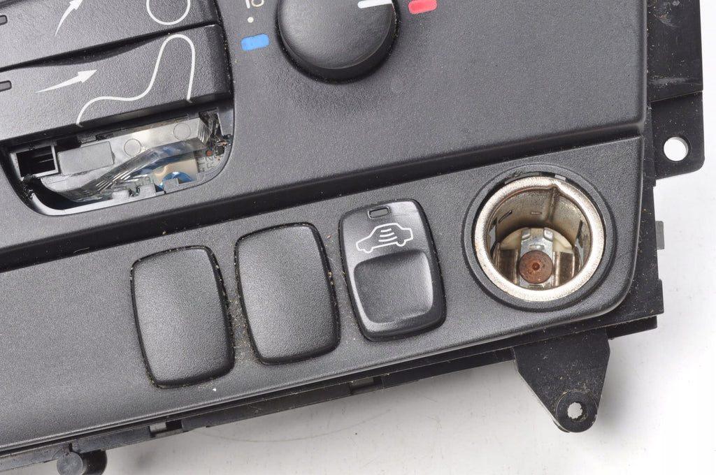 PANEL AIR CONDITIONING SWITCH VOLVO S60 AND V70 XC70 30782694