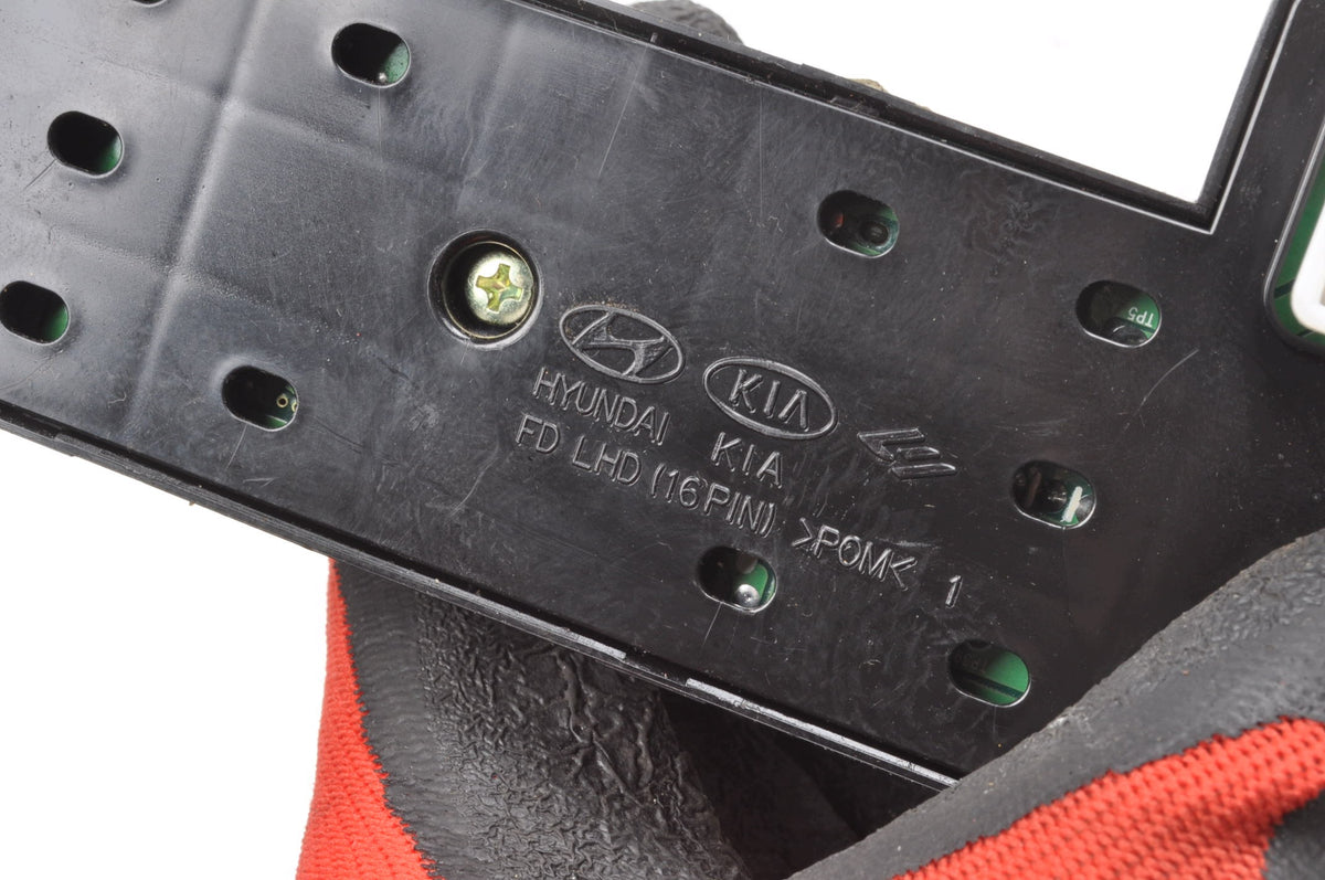 PANEL WINDOW SWITCH HYUNDAI I30 AND 93570-2L010