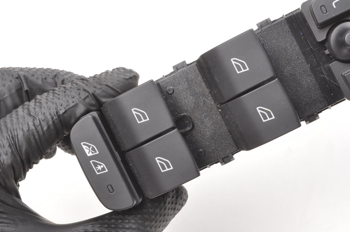 PANEL WINDOW SWITCH P0 VOLVO XC40 32319765
