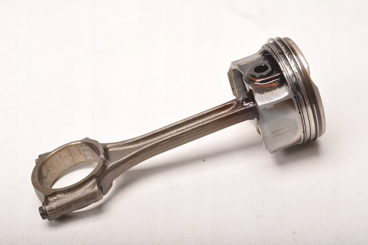 PEUGEOT 2008 AND 1.2 PISTON WITH CONNECTING ROD 9670284880
