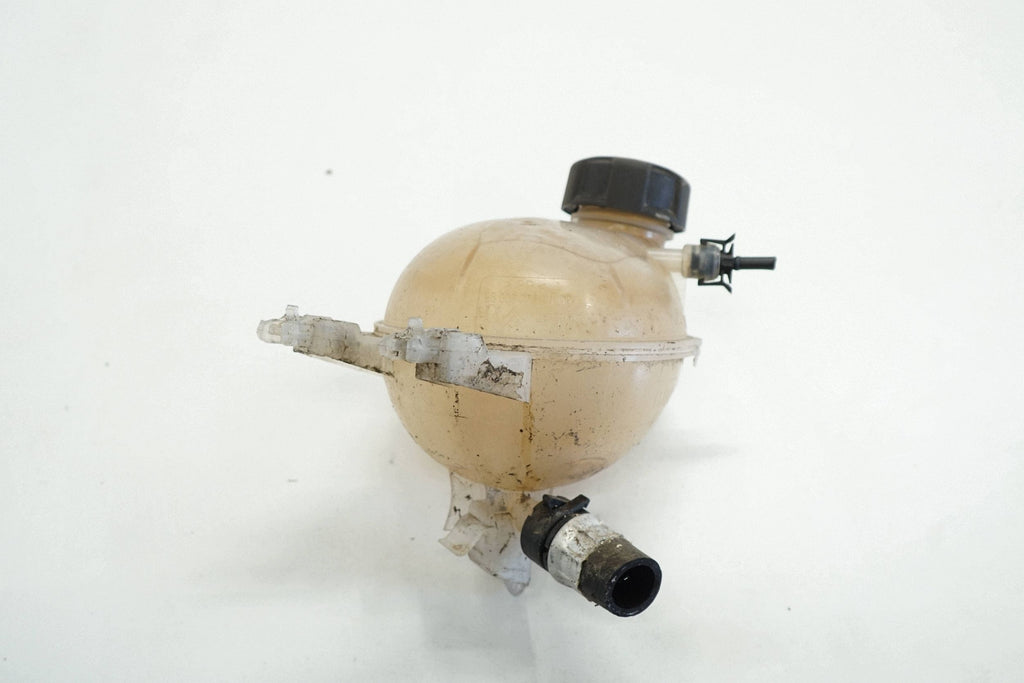 PEUGEOT 2008 AND 16R 1.2 VTI EXPANSION TANK 9800777280