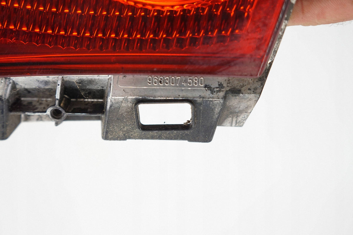 PEUGEOT 2008 AND 16R FOG LAMP LEFT REAR 9683074580