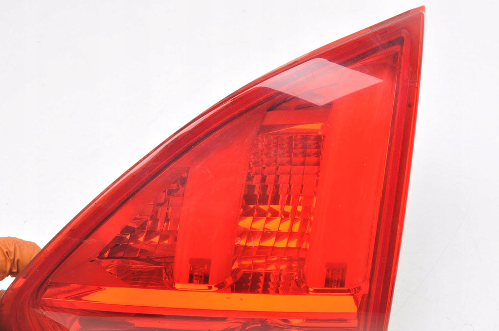 PEUGEOT 2008 AND LAMP RIGHT REAR FLAP 9678074580