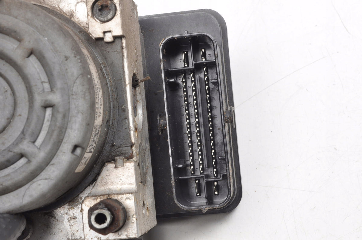 PEUGEOT 208 AND PUMP ABS 9814482680