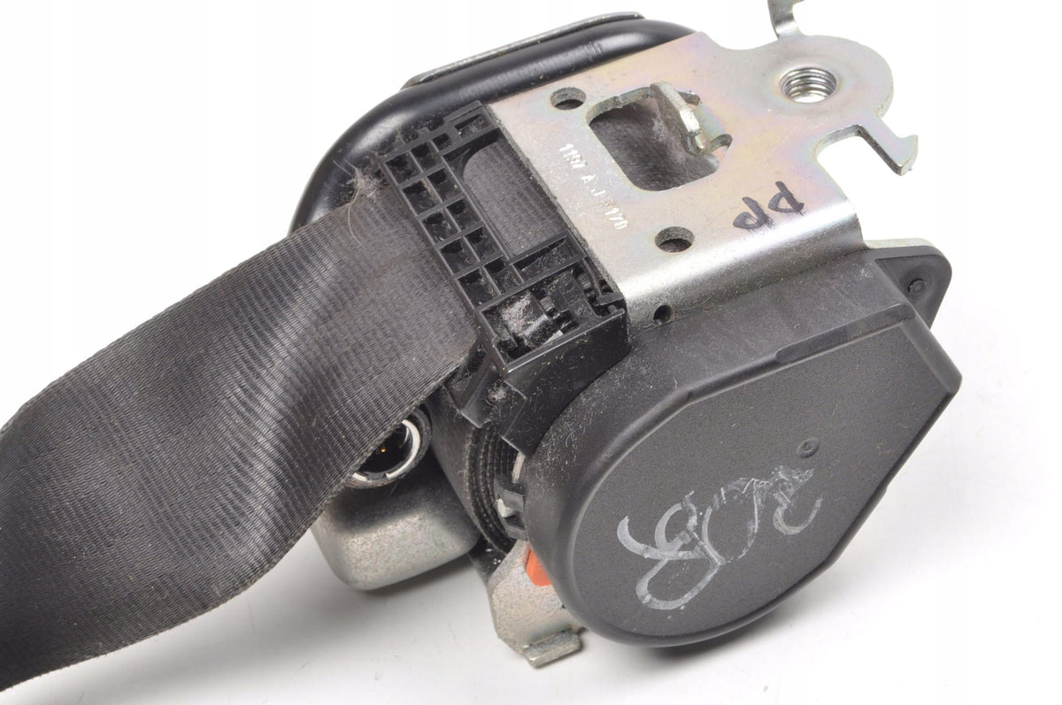 PEUGEOT 208 AND SEAT BELT RIGHT FRONT 2481745