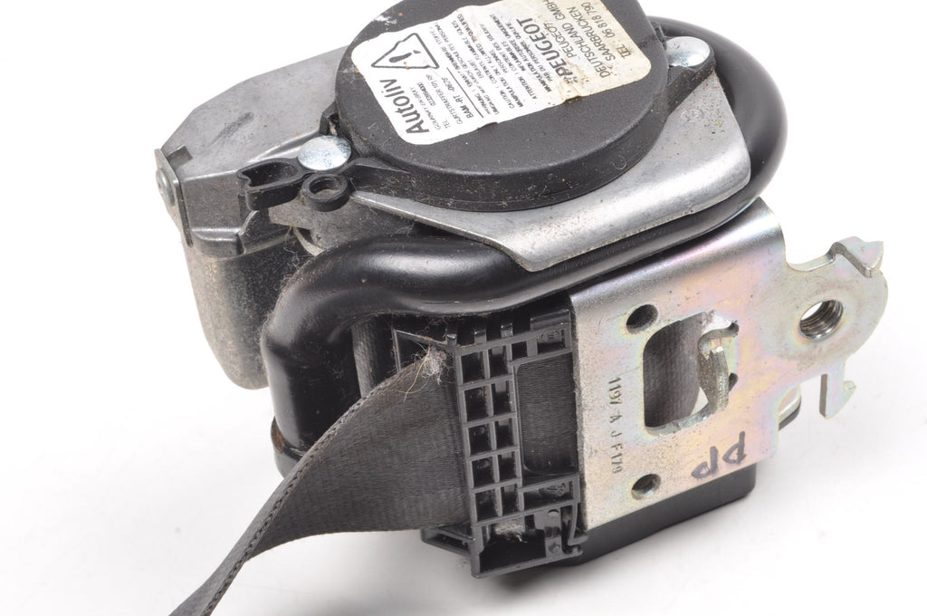PEUGEOT 208 AND SEAT BELT RIGHT FRONT 2481745