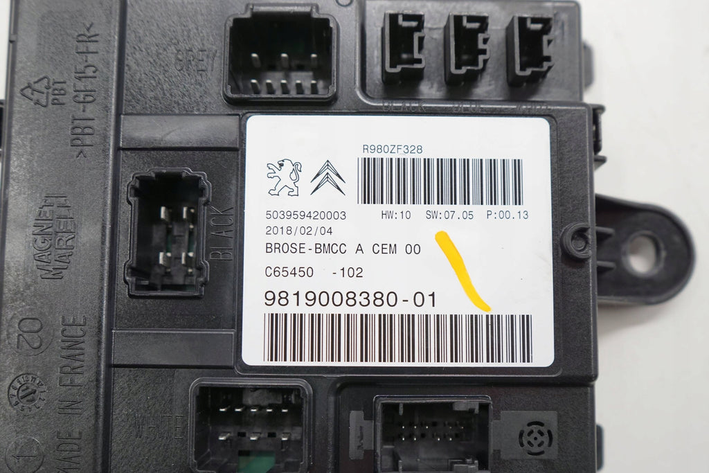 PEUGEOT 3008 II 18R TAILGATE CONTROLLER MODULE 9819008380
