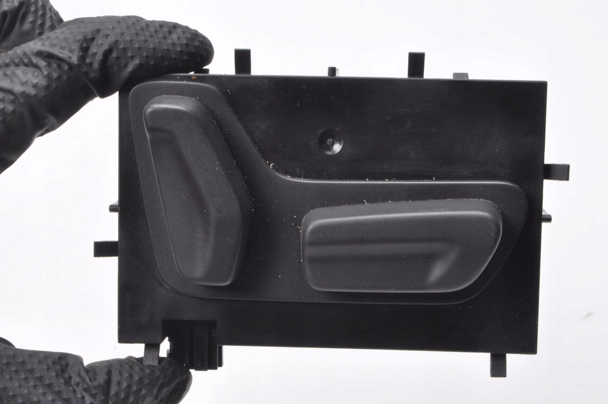PEUGEOT 3008 II SEAT ADJUSTMENT PANEL RIGHT 9812527477