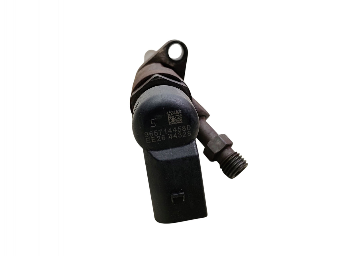 PEUGEOT 307 407 807 CITROEN C4 AND C5 II 2.0 HDI 9657144580 INJECTOR