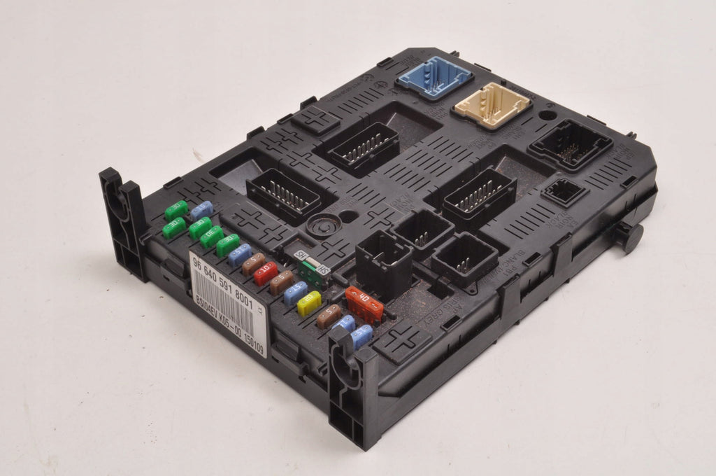 PEUGEOT 308 AND 1.6 HDI BOX BSI 9664059180 MODULE