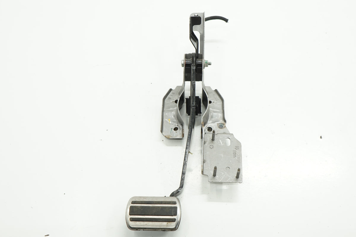 PEUGEOT 308 T9 LIFT 19R GT-LINE BRAKE PEDAL 9824805180