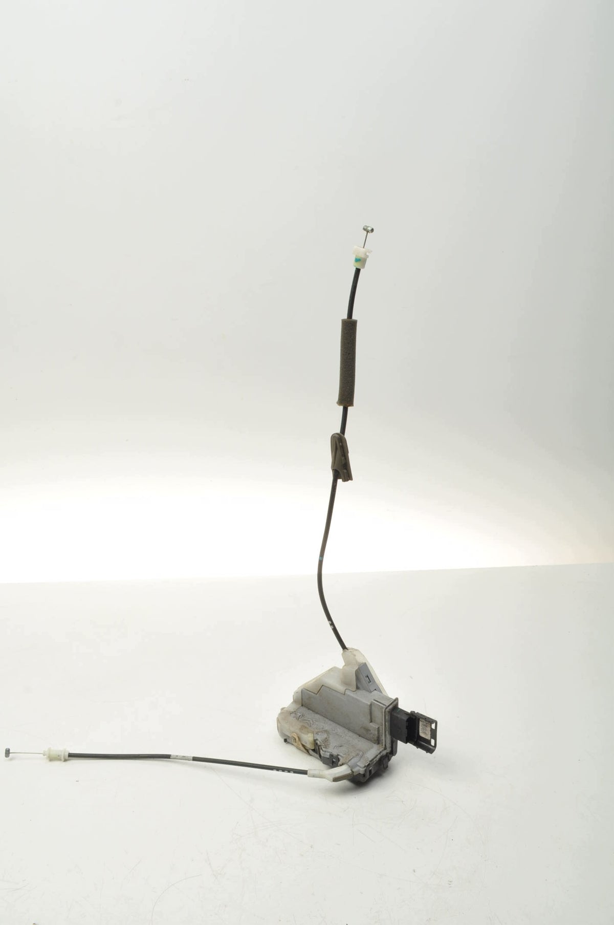 PEUGEOT 508 AND STATION WAGON DOOR LOCK RIGHT REAR 851927 6 PIN