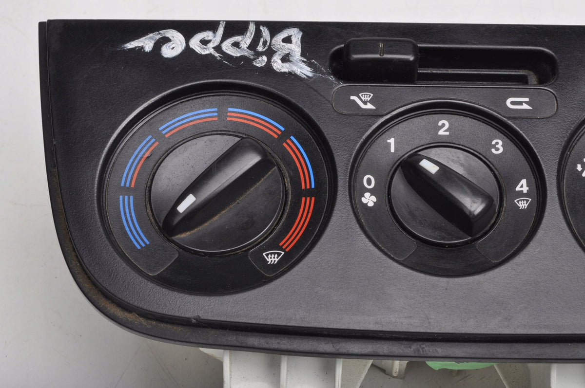 PEUGEOT BIPPER AIR SUPPLY PANEL 735491178