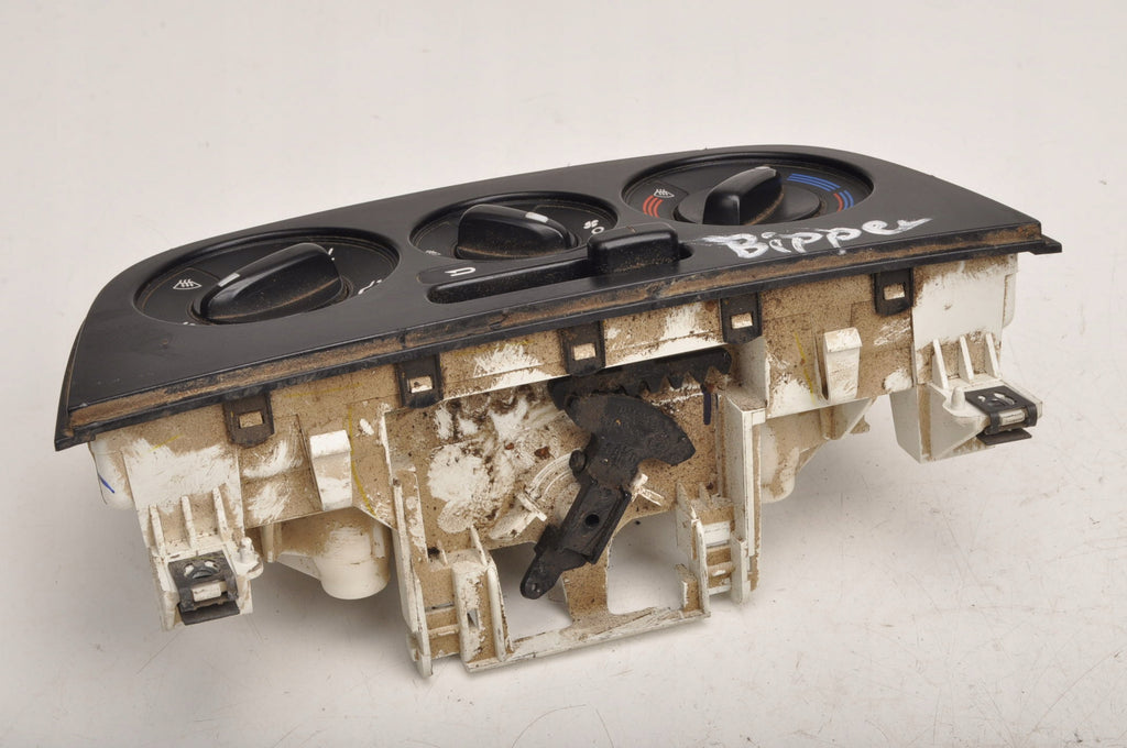 PEUGEOT BIPPER AIR SUPPLY PANEL 735491178