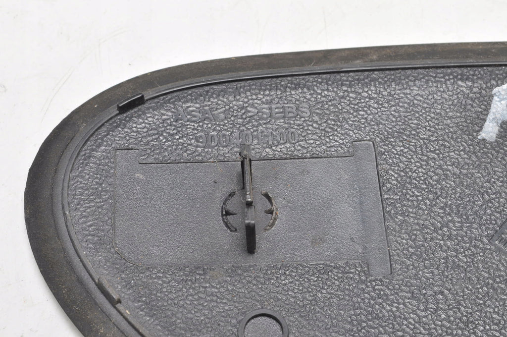 PEUGEOT PARTNER II TRIANGLE FENDER GUARD RIGHT 900401100