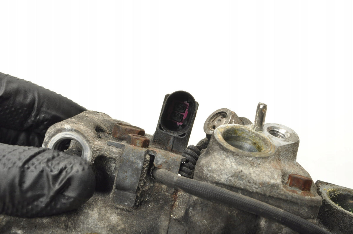 PHAETON 3.0 TDI AIR CONDITIONING COMPRESSOR 3D0820803B